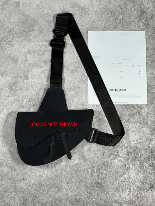 BLACK SADDLE BAG (physical)